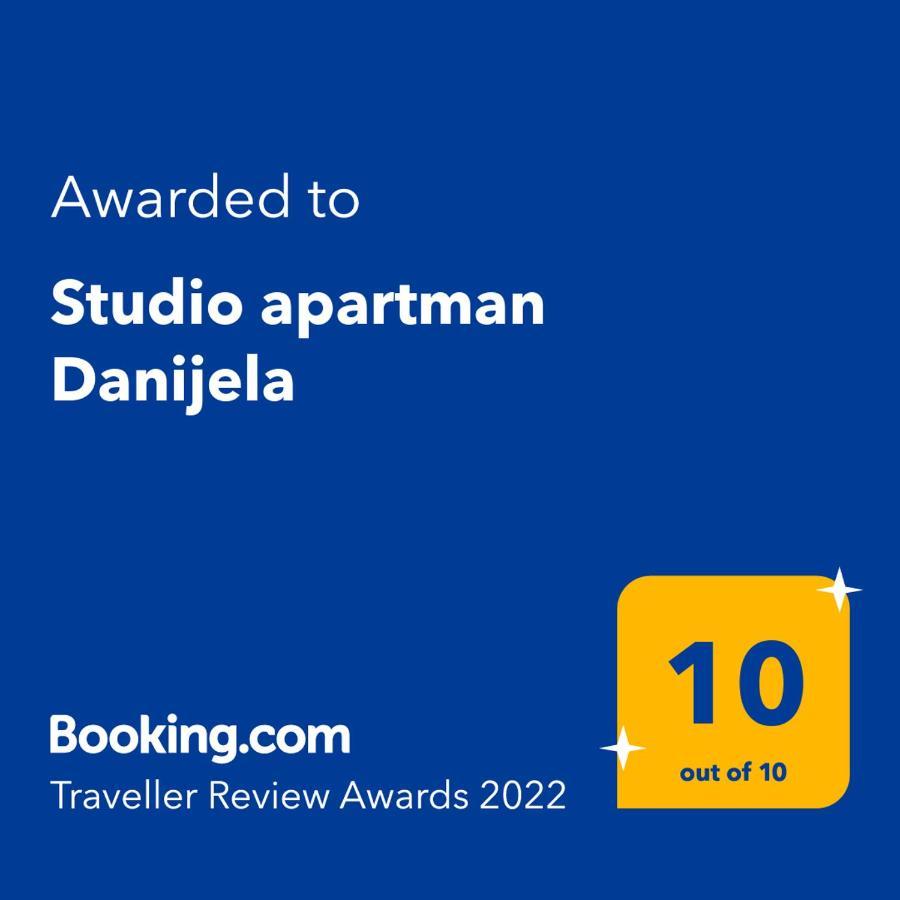 Studio Apartman Danijela Pula Eksteriør billede